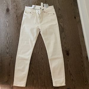 Never worn Zara white jeans